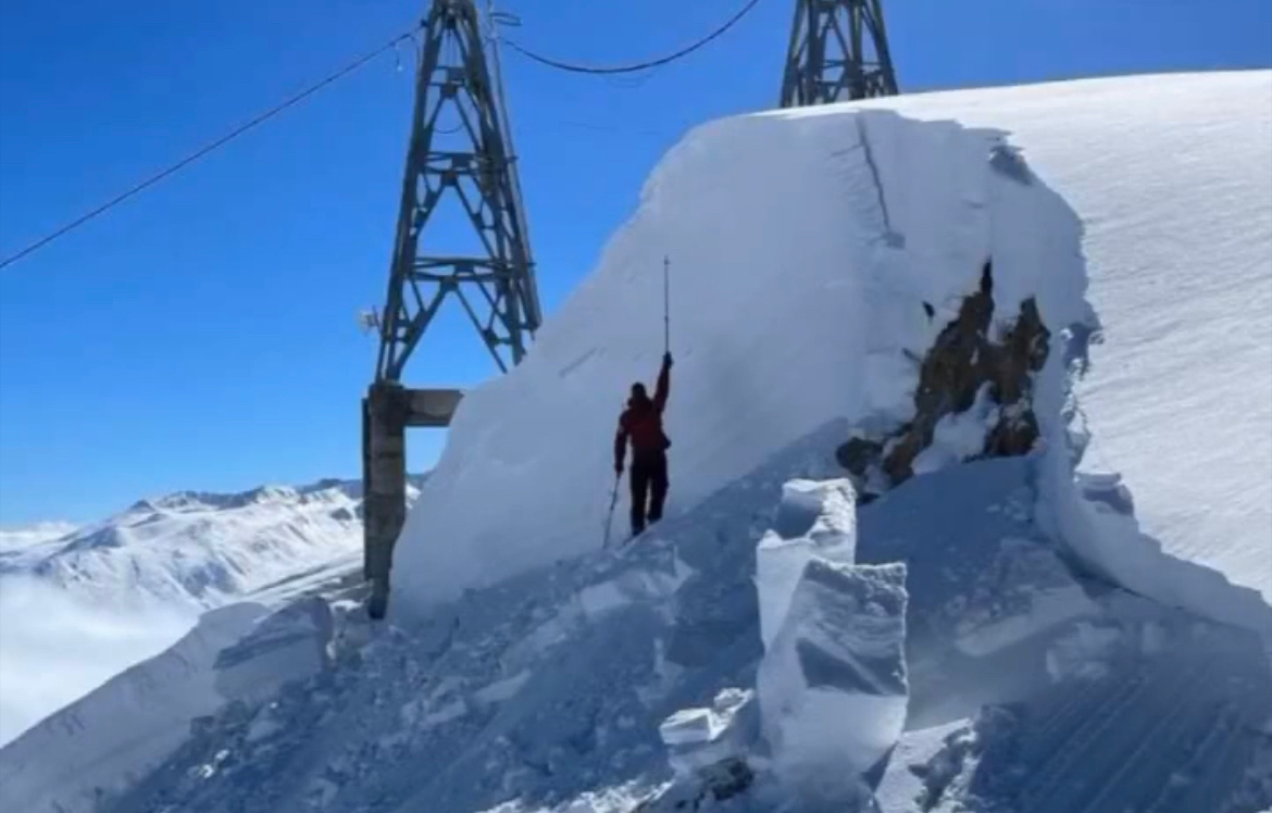 Gulmarg Skiing